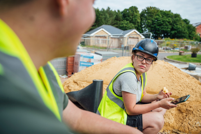 Bauarbeiter bei ihrer Pause auf der Baustelle.