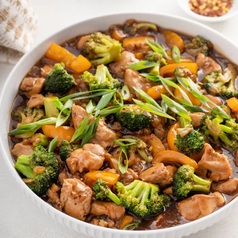 Mediterrane Hähnchen-Gemüse-Pfanne