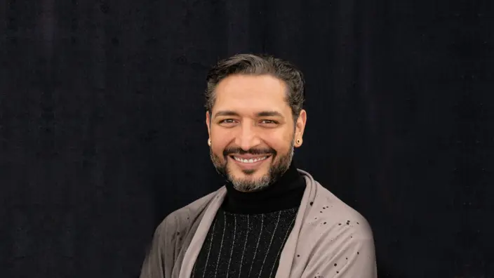 Portrait von Gianni Jovanovic.